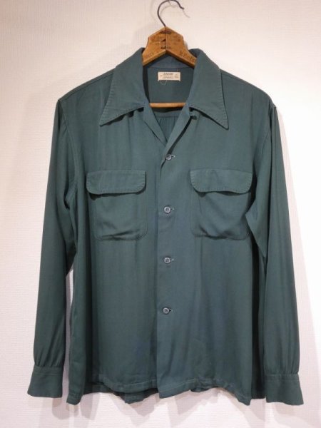 画像1: 40s 50s ARROW BLANK PLAIN GREEN RAYON GABARDINE SQUARE SHIRT with HAND STITCH (1)